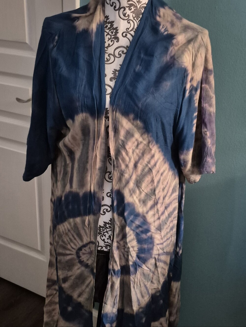 Kathmandu Tie-Dye Teal and Cream Kimono